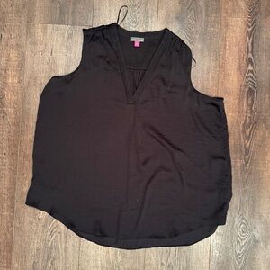 Vince Camuto Black Sleeveless Women's Flowy Top